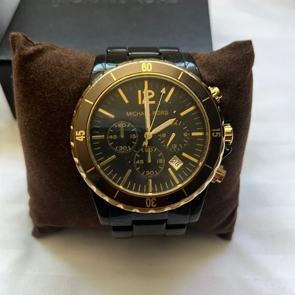 Michael Kors | Accessories | Michael Kors Black And Gold  display picture 2